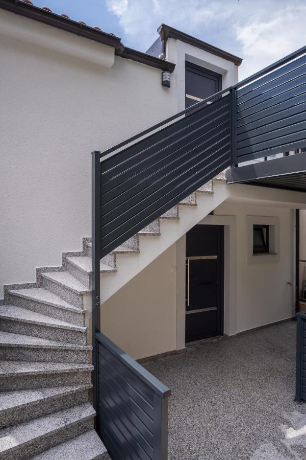 Apartmani Simi - The Sun Crikvenica Exteriör bild